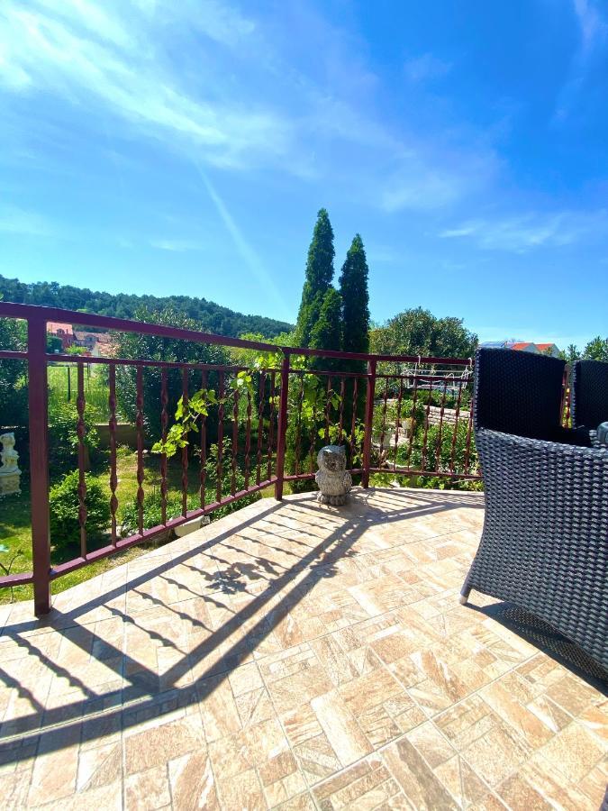 Casa Erceg Amor Vincit Omnia Skradin Exterior foto